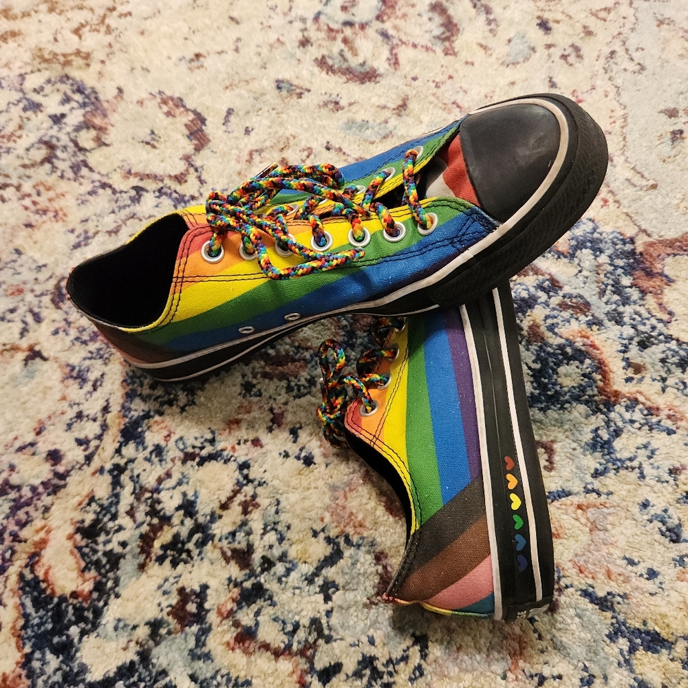 Converse All Stars Converse You Pride Rainbow Stripe Sneakers Size 8.5M 10.5W